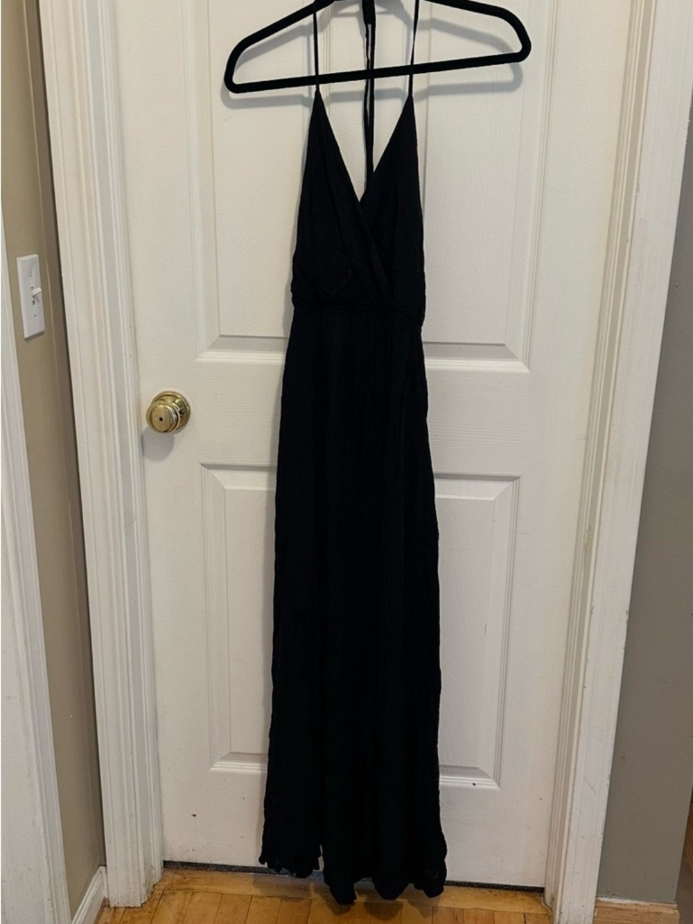 Lulu's Black Halter Maxi Dress with V-Neck New W/O Tag